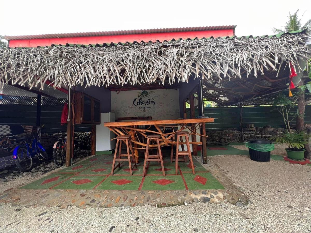 Moorea Vaiare Lodge Екстер'єр фото