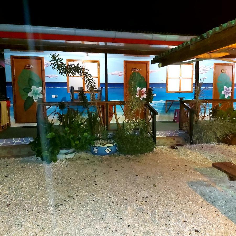Moorea Vaiare Lodge Екстер'єр фото